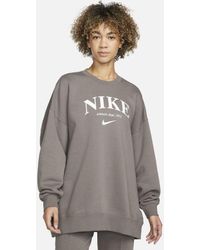 crewnecks women nike