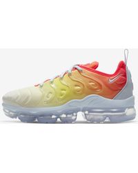 all black vapormax plus womens