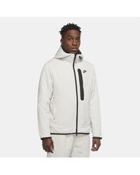 nike tech essentials