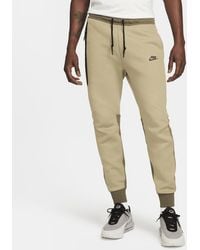 Nike - Pantaloni jogger sportswear tech fleece - Lyst