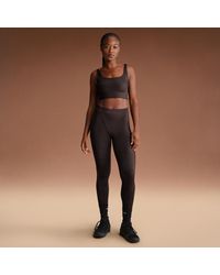 Nike - Skims Shine High-Waisted V-Panel 26" Leggings - Lyst