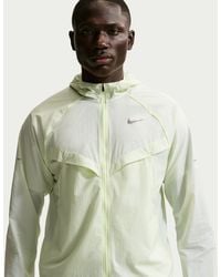 Nike - Stride Repel Uv Running Jacket - Lyst