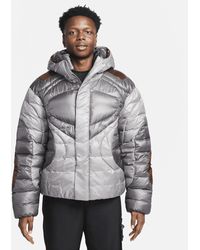 Nike Gyakusou Lightweight Hooded Running Jacket in Red for Men | Lyst
