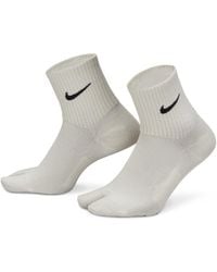 Nike - Everyday Plus Lightweight Ankle Split-toe Socks - Lyst