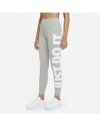 Nike Sportswear Essential legging Met Hoge Taille En Graphic - Grijs