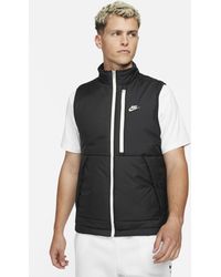 Nike Waistcoats and gilets for Men 