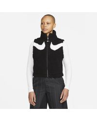 Nike Waistcoats and gilets for Women 