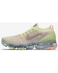 Nike Air VaporMax Flyknit 3 GUNSMOKELASER FUCHSIA