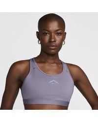 Nike - Trail Swoosh On-the-run Medium-support Lightly Lined Sports Bra Polyester - Lyst