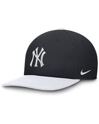 Nike - New York Yankees Evergreen Pro Dri-fit Mlb Adjustable Hat - Lyst