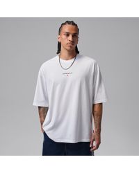 Nike - Flight Essentials Oversized Patch T-Shirt - Lyst