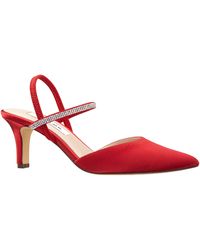 Nina - Billie-women's Red Rouge Satin Mid-heel Closed-toe Pump - Lyst