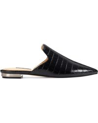 famille pointy toe mules