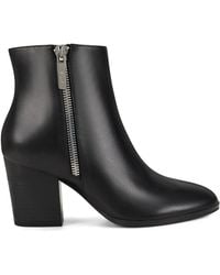 nine west lestife round toe boots