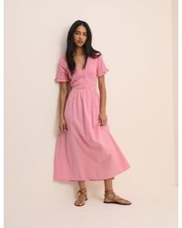 Nobody's Child - Shirred V-Neck Eliza Midi Dress - Lyst