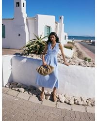 Nobody's Child - Ruched Sleeveless Audrey Midi Dress - Lyst