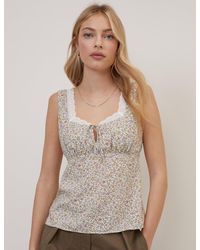 Nobody's Child - Floral Sweetheart Neck Top - Lyst