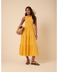 Nobody's Child - Gingham Sleeveless Tiered Charlie Midi Dress - Lyst