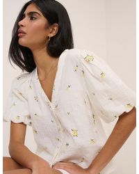 Nobody's Child - Ditsy Floral Puff Sleeve Top - Lyst