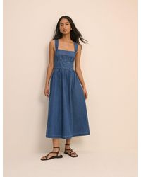 Nobody's Child Light Wash Denim Sandra Midi Dress in Blue | Lyst UK Nobody's Child Light Wash Denim Sandra Midi Dress in Blue | Lyst UK