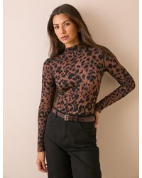Nobody's Child - Leopard Print High Neck Long Sleeve Jersey Top - Lyst