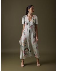 Nobody's Child - Blooming Roses V Neck Midi Erin Bridesmaids Dress - Lyst