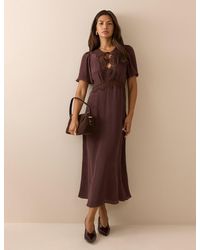 Nobody's Child - Lace Trim Wynne Midi Dress - Lyst