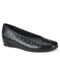 BareTraps - Ryalie Studded Flat - Lyst