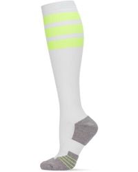 Memoi - Retro Stripe Performance Knee High Compression Socks - Lyst