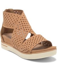 Eileen Fisher Luck Platform Sandal in Natural Lyst