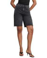 GOOD AMERICAN - Good Standard Raw Hem Bermuda Shorts - Lyst