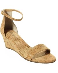 low heel vaneli sandals