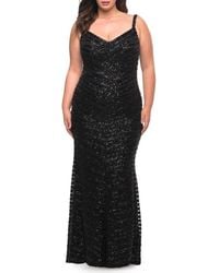 La Femme - Thick Line Sequin Print Plus Size Gown With V-Neck - Lyst