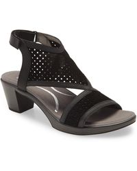 munro destiny sandal