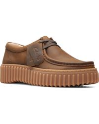 Clarks - Torhill Bee Chukka Sneaker - Lyst