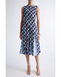 Oscar de la Renta - Wavy Plaid Pleated Wool Blend Dress - Lyst