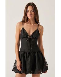 Modenaire - Spaghetti Strap Bubble Mini Dress With Tie Front And Fitted Bodice - Lyst