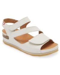 On Foot - 206 Austin Platform Sandal - Lyst