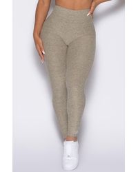 Bombshell Sportswear - V Butt Lift Leggings - Lyst