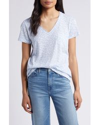 Caslon - Caslon(r) V-neck Short Sleeve Pocket T-shirt - Lyst