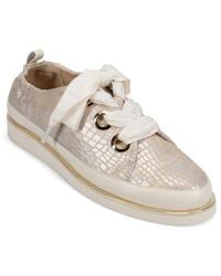 Vaneli - Quenda Metallic Sneaker - Lyst