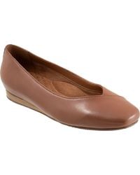 Softwalk - Vina Leather Flat - Lyst