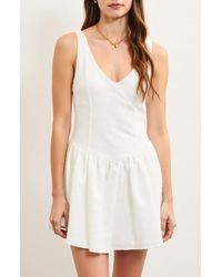 Modenaire - Textured Sleeveless V-Neck Mini Dress With Flowy Drop Waist - Lyst