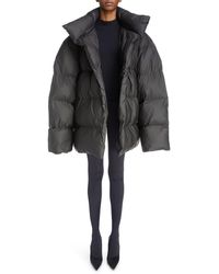 Balenciaga - Oversize Wrap Puffer Jacket - Lyst