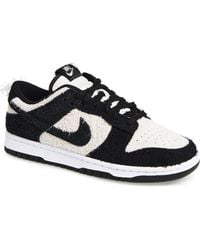 Nike - Dunk Low Se Basketball Sneaker - Lyst