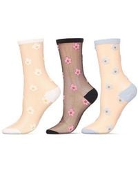 Memoi - Daisy Assorted 3-Pack Sheer Crew Socks - Lyst