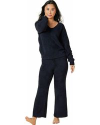 Softies - Solid Marshmallow V-Neck Lounge Set - Lyst