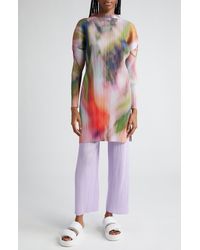 Pleats Please Issey Miyake - Abstract Print Pleated Long Sleeve Dress - Lyst