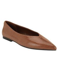 Calvin Klein - Gemeen Pointed Toe Flat - Lyst