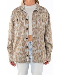 Ariko - Gender Inclusive Bucky Camo Split Hem Shirt Jacket - Lyst